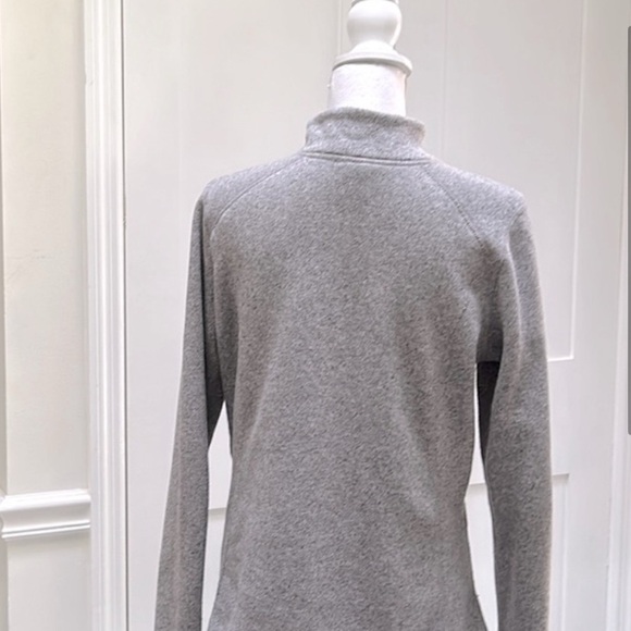 🩶 THE NORTH FACE Pullover Sweatshirt - Picture 2 of 8